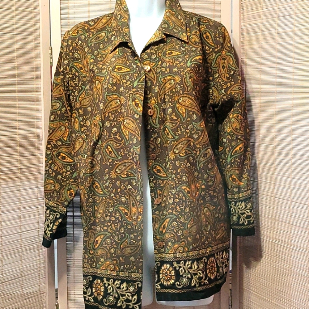 Paisley print Button down quarter sleeve cover up